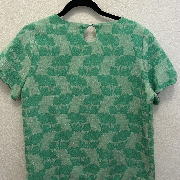 Zara Basic Jacquard Print Green Top, Womens medium, Button Closure Back - Picture 6 of 7